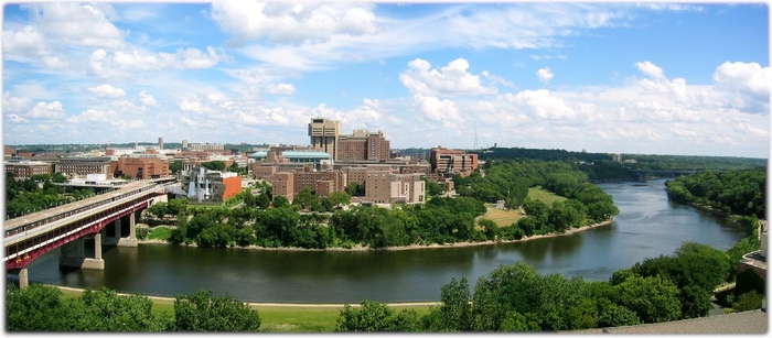 明尼苏达大学双城分校University of Minnesota Twin Cities