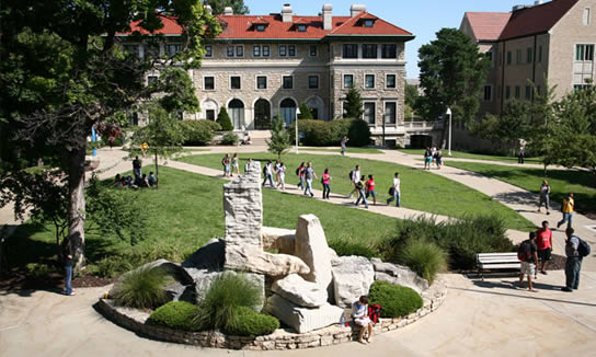 密苏里大学堪萨斯分校 University of Missouri Kansas City
