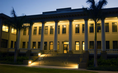 夏威夷马诺大学  University of Hawaii at Manoa