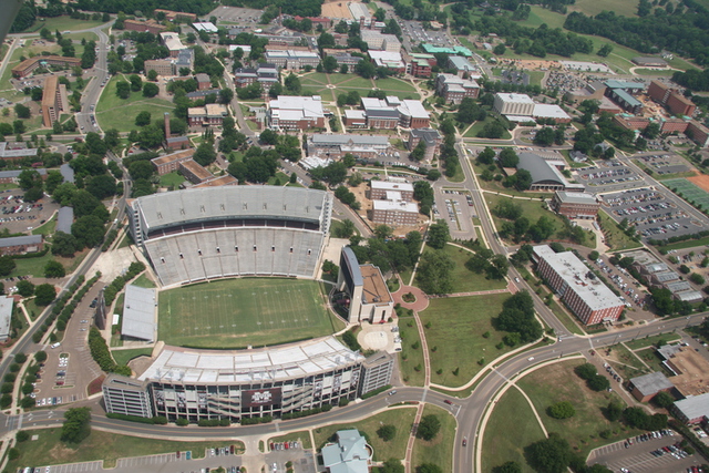 密西西比州立大学  Mississippi State University