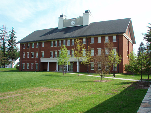 柴郡中学 Cheshire Academy