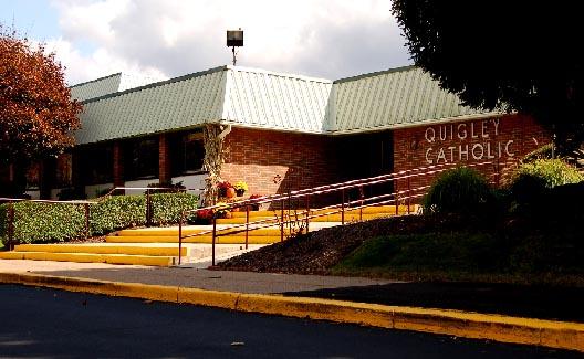 奎格利天主高中 Quigley Catholic High School