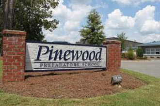 Pinewood Preparatory School 派纳伍德预备学校