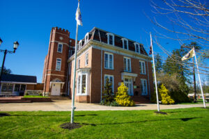 Massanutten Military Academy  马萨努顿军事学院